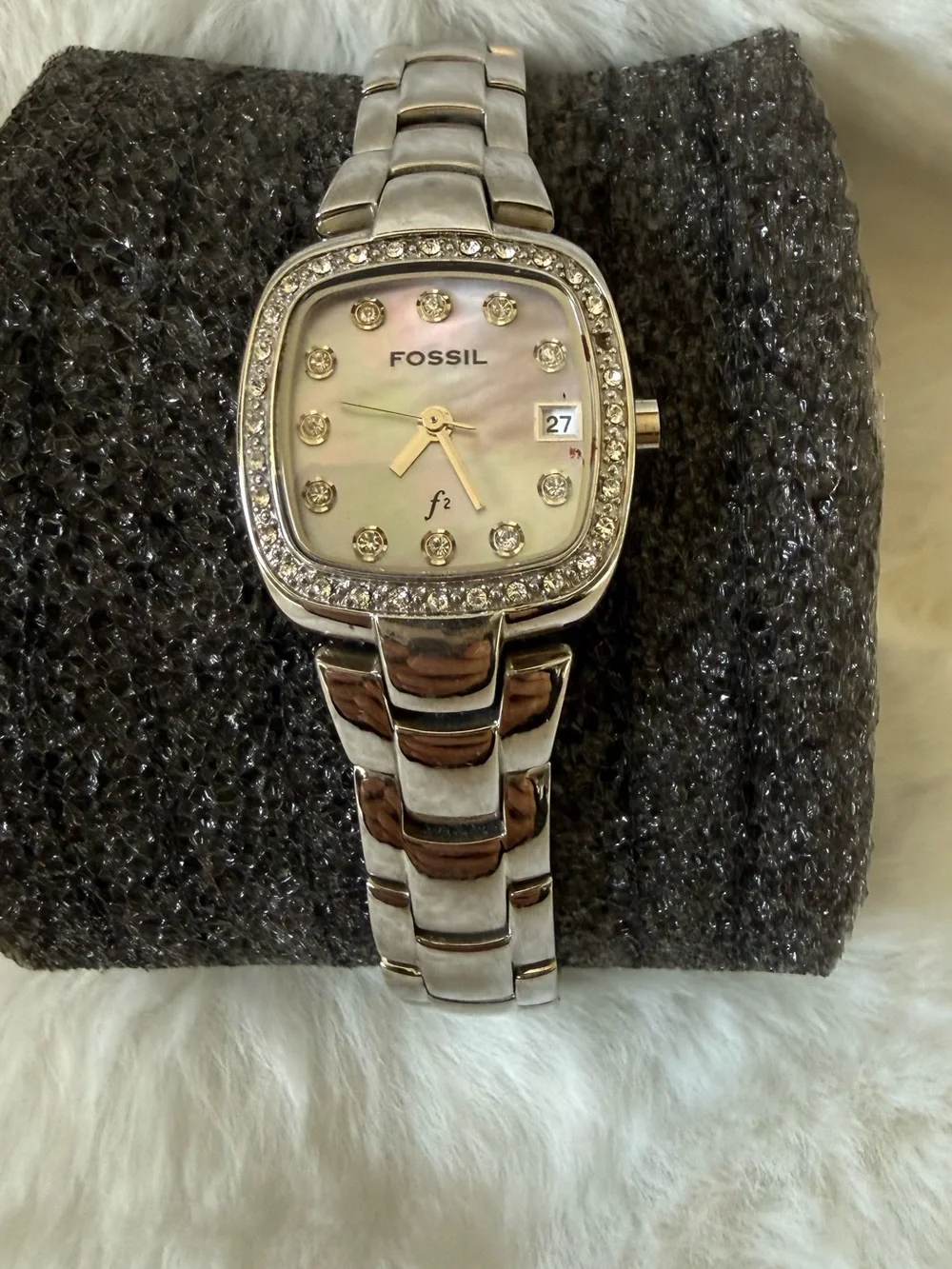 Fossil Silver Tone Mother-of-Pearl Bracelet Watch with Crystal Bezel - Picture 4 of 6